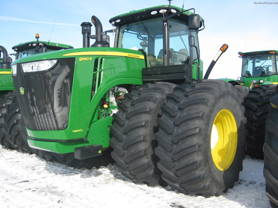 2012 John Deere 9560R