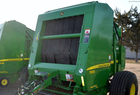 2010 John Deere 568