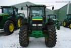 2001 John Deere 7410