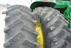 2001 John Deere 7410