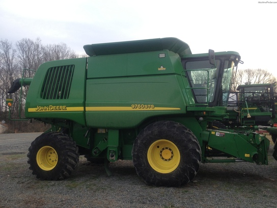 2004 John Deere 9760 STS