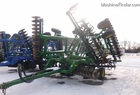 2002 John Deere 637