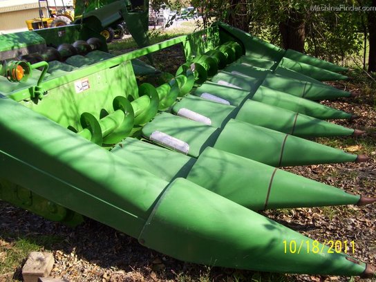 1998 John Deere 893