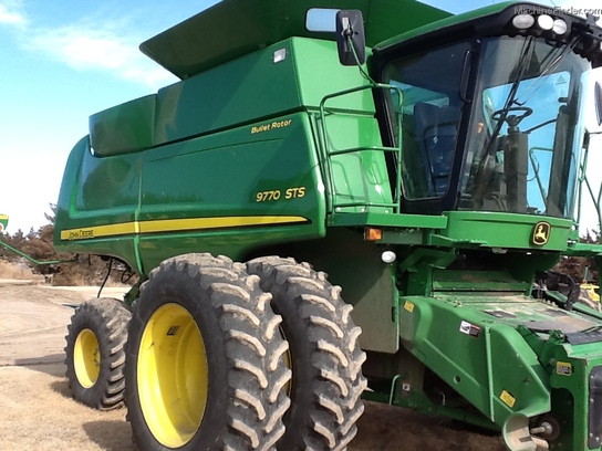 2009 John Deere 9770