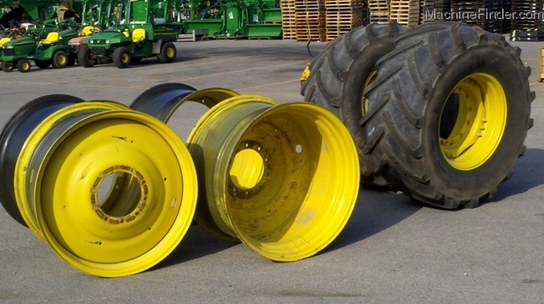  John Deere 710/70R 38 Rims