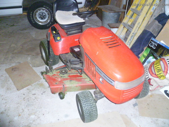 2005 Massey - Ferguson 2518
