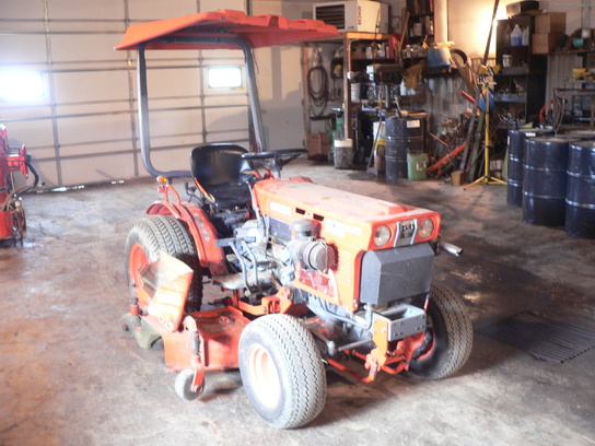 1984 Kubota B7100