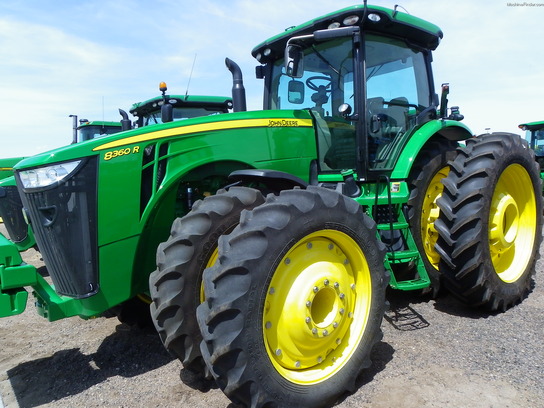 2011 John Deere 8360R