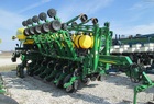 2010 John Deere 1790