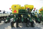 2010 John Deere 1790