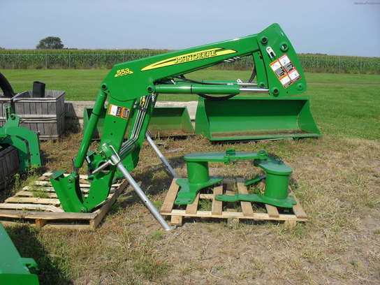 2012 John Deere 553