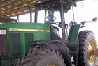 2000 John Deere 7810