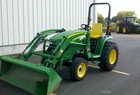 2011 John Deere 3320
