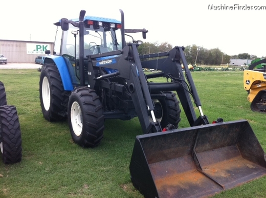 2000 New Holland TS100