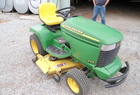 2000 John Deere 335