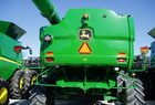 2012 John Deere S690