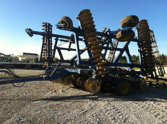 2012 Landoll 7431-33