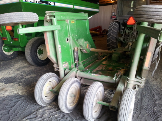 1999 John Deere 1518