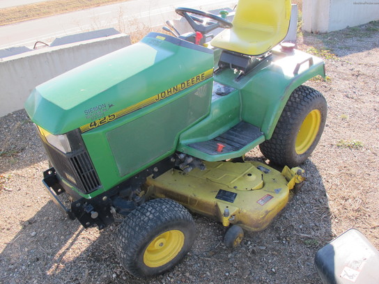 1993 John Deere 425