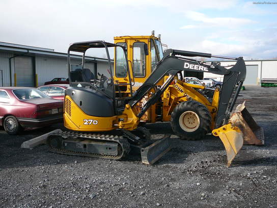 2010 John Deere 27D