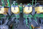 2000 John Deere 1750