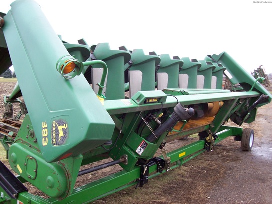 1997 John Deere 893