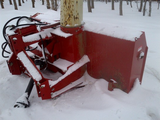 2005 Farm King 960