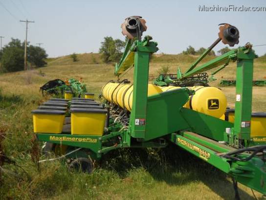 1998 John Deere 1770