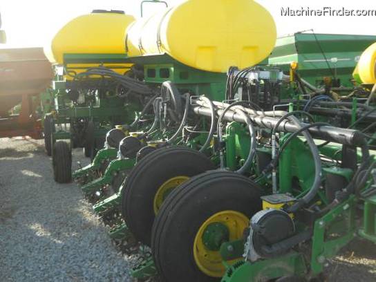 2011 John Deere 1770NT-16ROWS W/CCS/PROS
