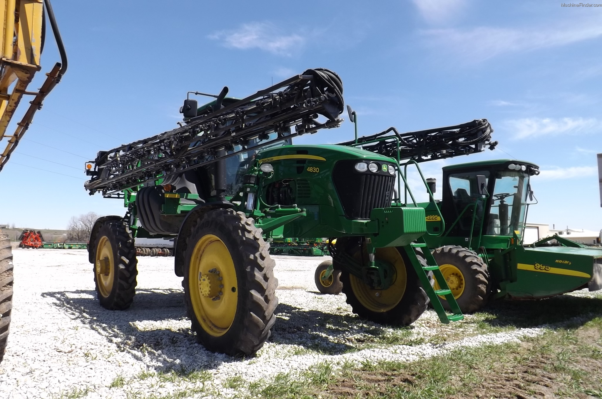 2012 John Deere 4830 SPRAYER W/100' BOOM Sprayers John Deere