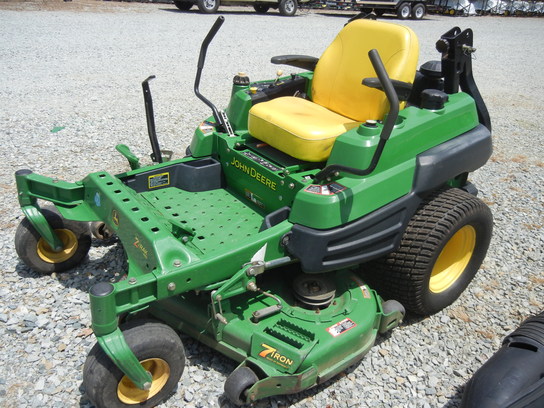 2010 John Deere Z925