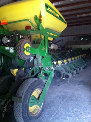 2009 John Deere 1770NT