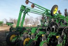 2010 John Deere 1770NT