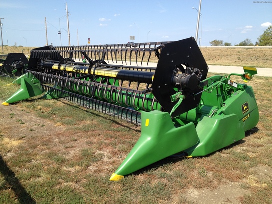 2001 John Deere 920