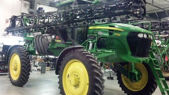 2011 John Deere 4730