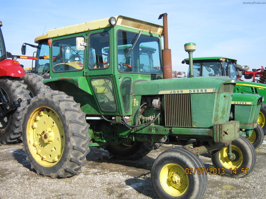  John Deere 3020