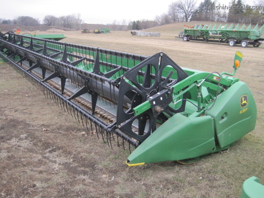 2011 John Deere 635F
