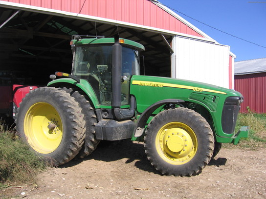 2004 John Deere 8120