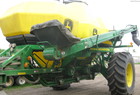 2007 John Deere 1830