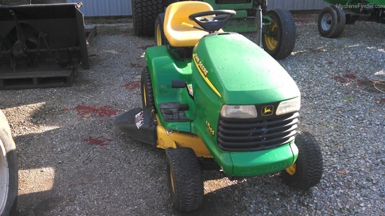 1999 John Deere LT155