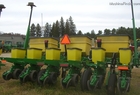 2012 John Deere 1750