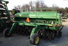 2002 John Deere 1560