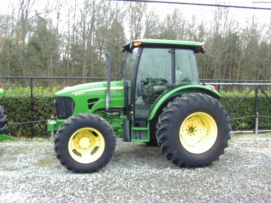 2012 John Deere 5095M