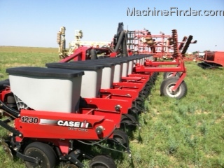 2011 Case IH 1230