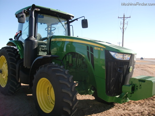 2012 John Deere 8235R