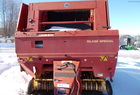 1996 New Holland 644