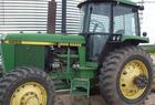 1990 John Deere 4255