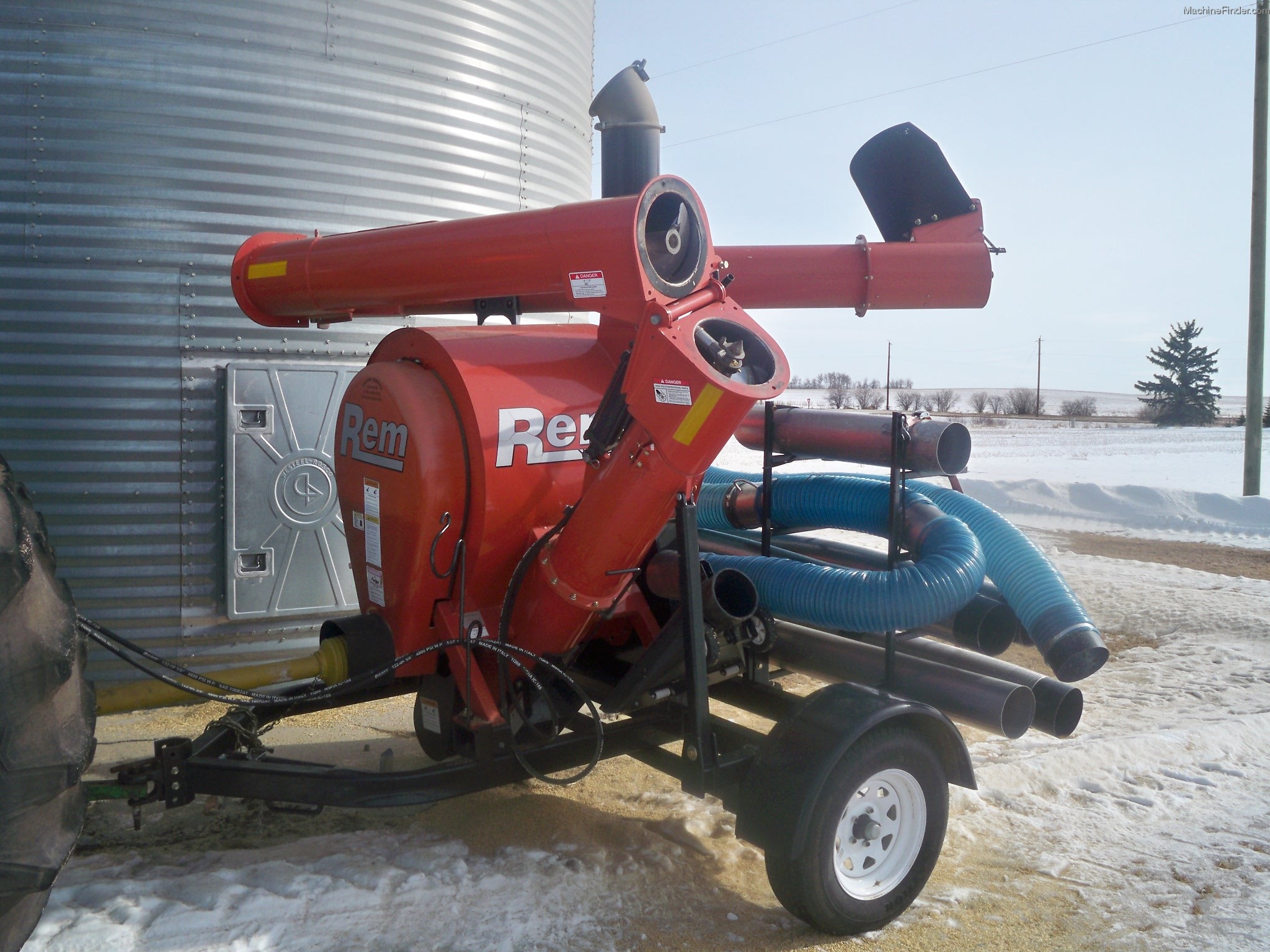 2009 Rem 2700 Grain Handling and Trailers John Deere MachineFinder