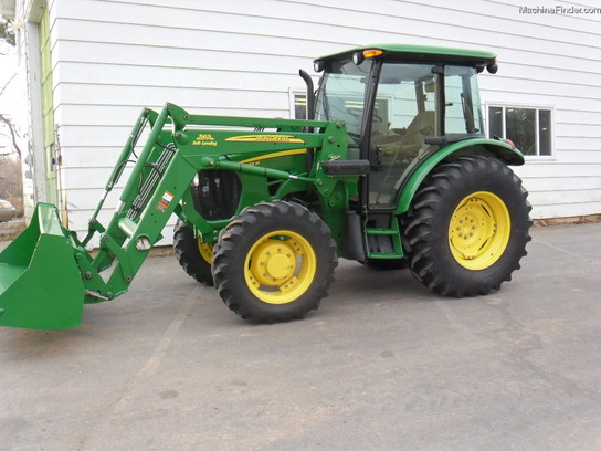 2009 John Deere 5085M