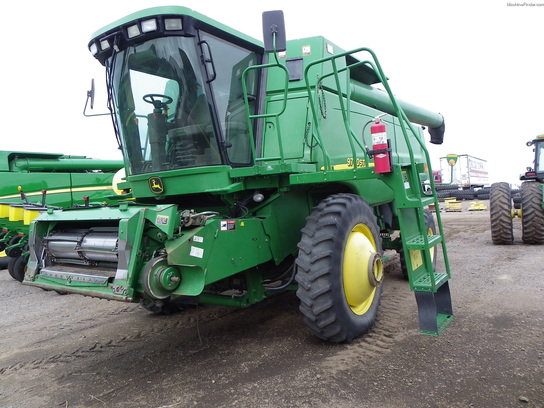 2005 John Deere 9760 STS